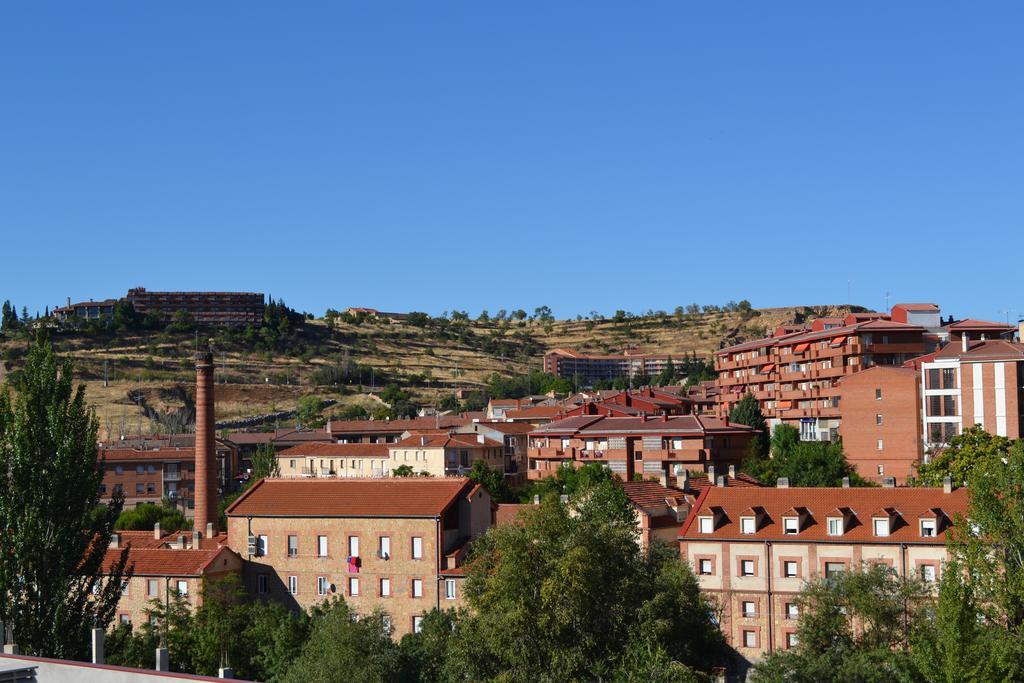 The Factory Residence Hall Segovia Exterior photo